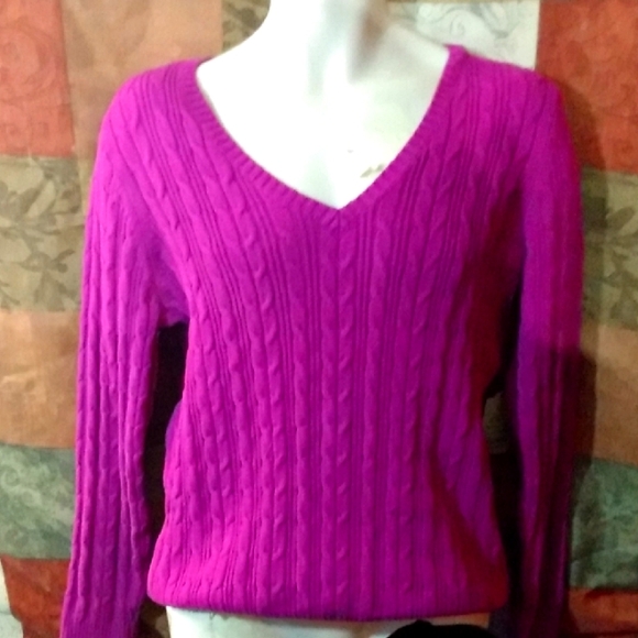 St. John's Bay Sweaters - Women's V-Neck Cable Knit Sweater Purplish- Pink, NWT